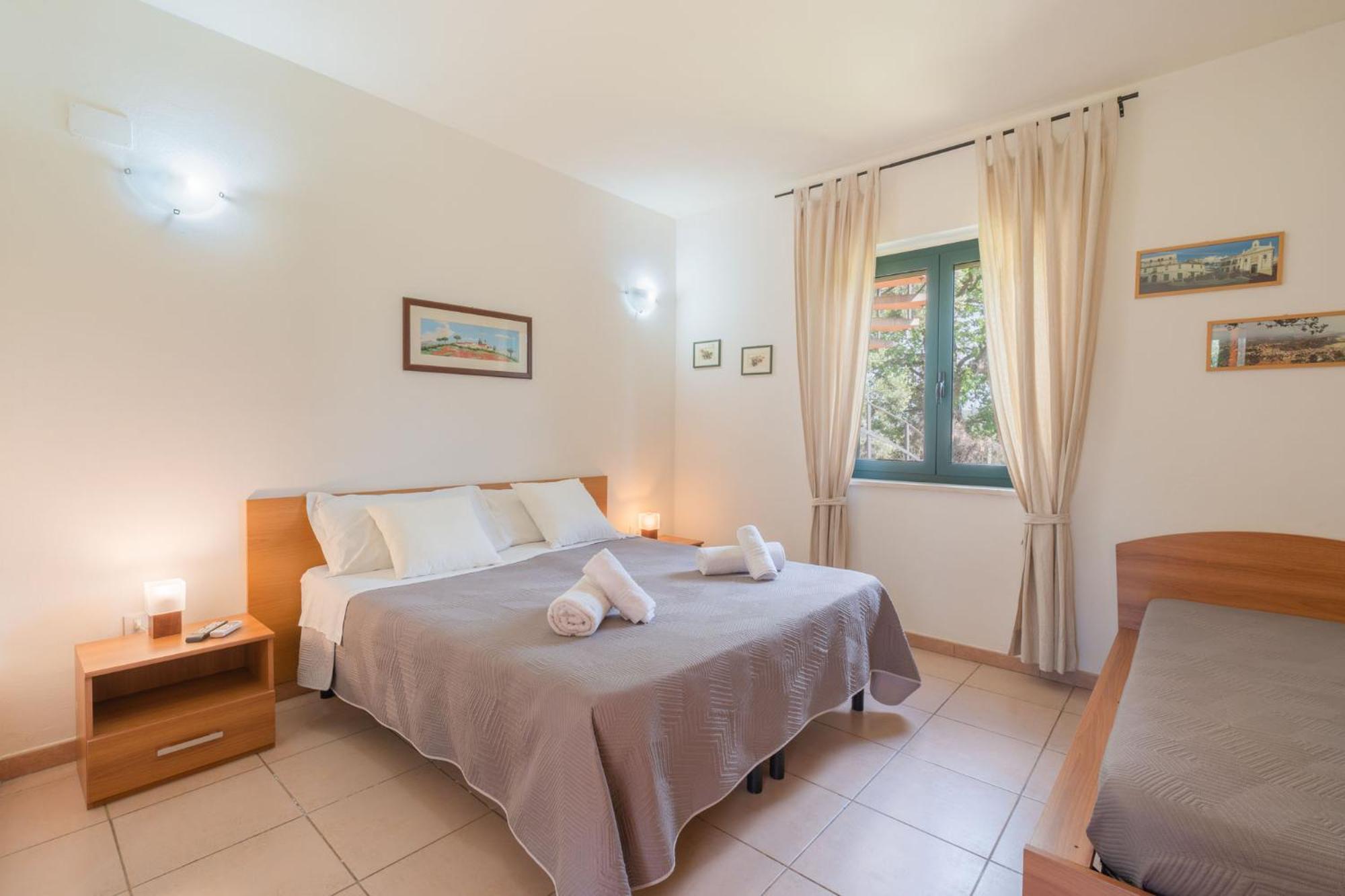 ロッサーノ La Piana Degli Ulivi Bed & Breakfast エクステリア 写真