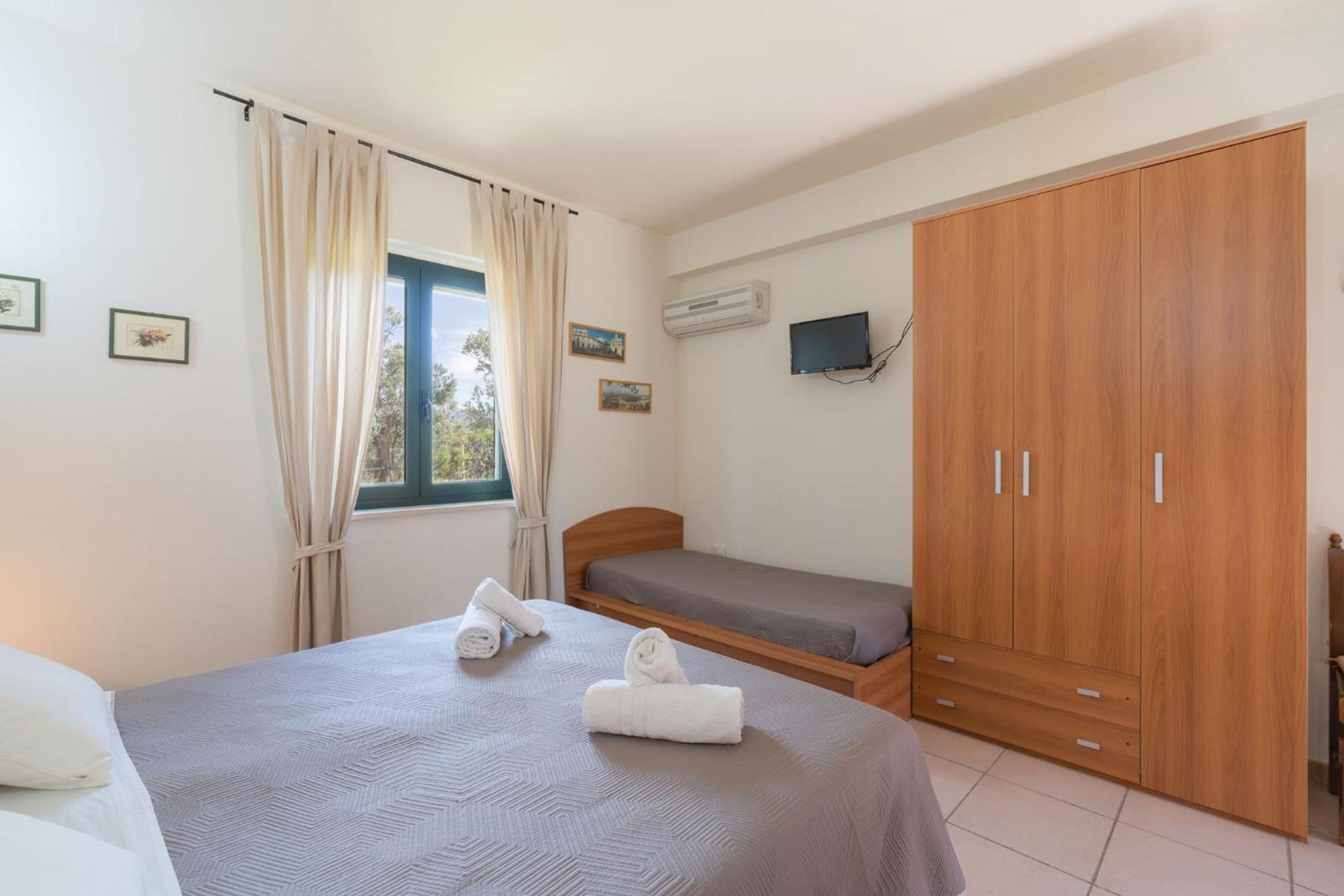 ロッサーノ La Piana Degli Ulivi Bed & Breakfast エクステリア 写真